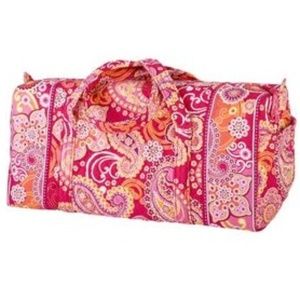 Large Duffel Bag in Raspberry Fizz